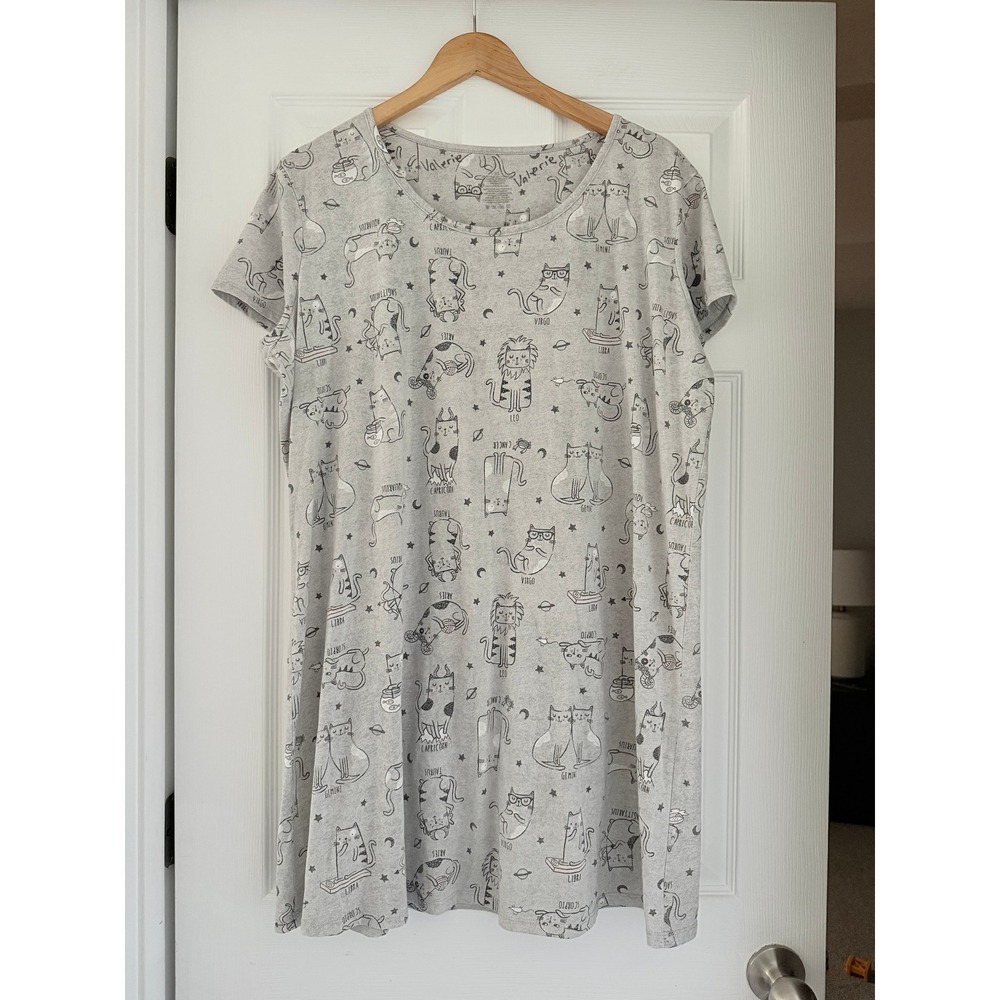 Womens Cat Astrology Gray Sleepshirt Retro Cozy